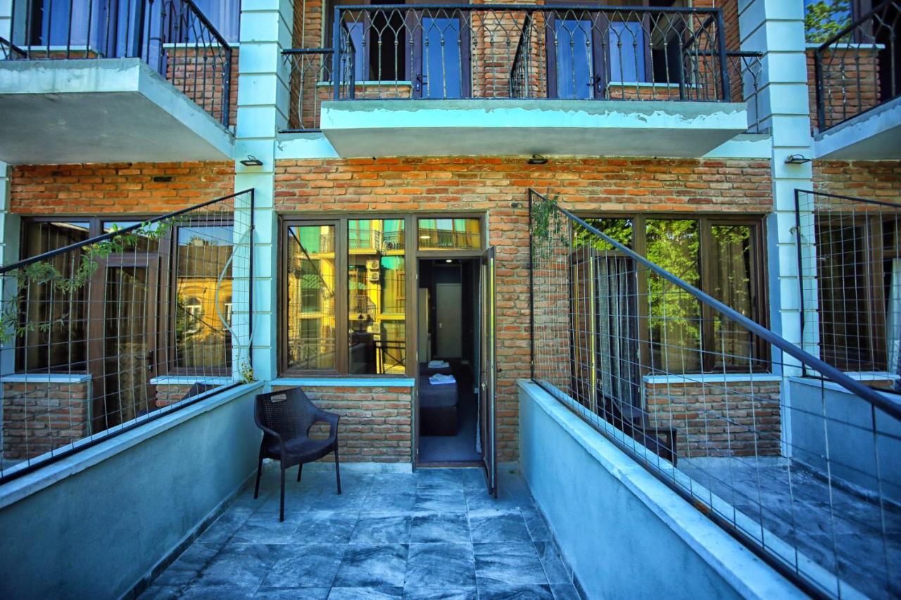 Hotel Rero Kutaissi Exterior foto