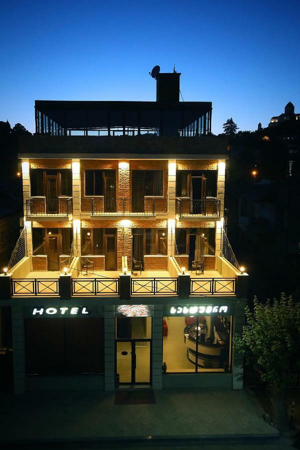 Hotel Rero Kutaissi Exterior foto